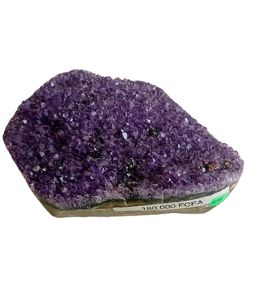 amethyste-removebg-preview